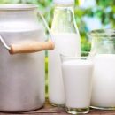 В Украину станут ввозить больше импортного молока