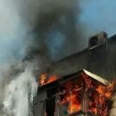 Смертельный пожар в Киеве: люди выпрыгивали из окон, есть погибшие