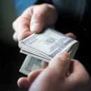 Половина украинцев считают коррупцию неотъемлемой частью жизни