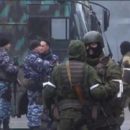 Готовится переворот? Центр Луганска оцеплен вооруженными людьми