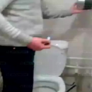 В России гимнасток руками заставили убирать фекалии: появилось видео из ДЮСШ (видео)