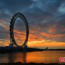 В Китае заработало первое в мире колесо обозрения без спиц (фото)