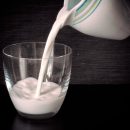 Mолоко в пластиковой таре опасно для здоровья