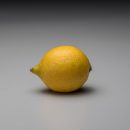 Странный ролик с лимоном взорвал Интернет
