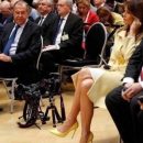 «Дипломатия взглядов»: Засмотревшийся на жену Трампа Лавров, насмешил Сеть