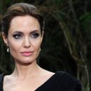 Анджелина Джоли госпитализирована с психическим расстройством