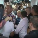 Адвокаты Януковича штурмом взяли здание суда