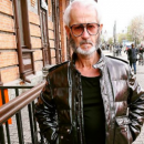 Пенсионер носит Prada: в Хабаровске нашли дедушку-стилягу