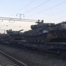 На Донбасі зафіксували колону російських танків: з’явилося відео