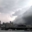 Сидней накрыл мощный шторм: Улицы превратились в реки, дома остались без света (видео)