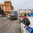 В центре Днепра грузовик переехал женщину: появилось видео момента аварии
