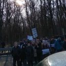 На Одесской трассе возникла многокилометровая пробка: активисты не дают машинам проехать