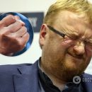 В России избили депутата Госдумы, который хотел выкупить пол-Украины