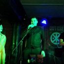 Премьер Гончарук влип в скандал из-за похода на концерт группы 