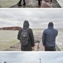 Одесский пляж, у которого затонул танкер, стал местом паломничества