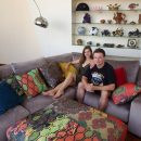 Дмитрий Комаров показал домашнее фото с молодой женой