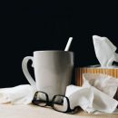 Врачи назвали шесть явных симптомов гриппа, при которых лучше остаться дома