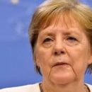 Меркель подтвердила введение запрета на собрание более двух человек